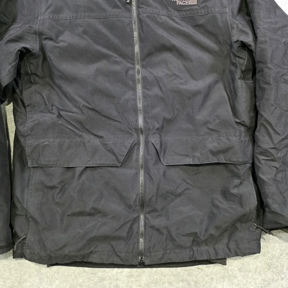 The North Face DryVent 3-in-1 Jacket Mens Large Black Hooded Waterproof NF0A2TC6